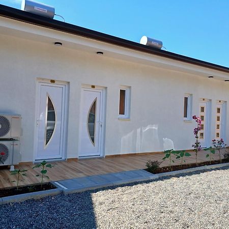 Sol Apartments Gjiri Lalzit Durrës 외부 사진
