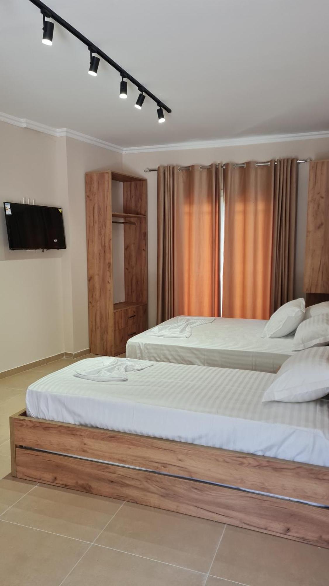 Sol Apartments Gjiri Lalzit Durrës 외부 사진