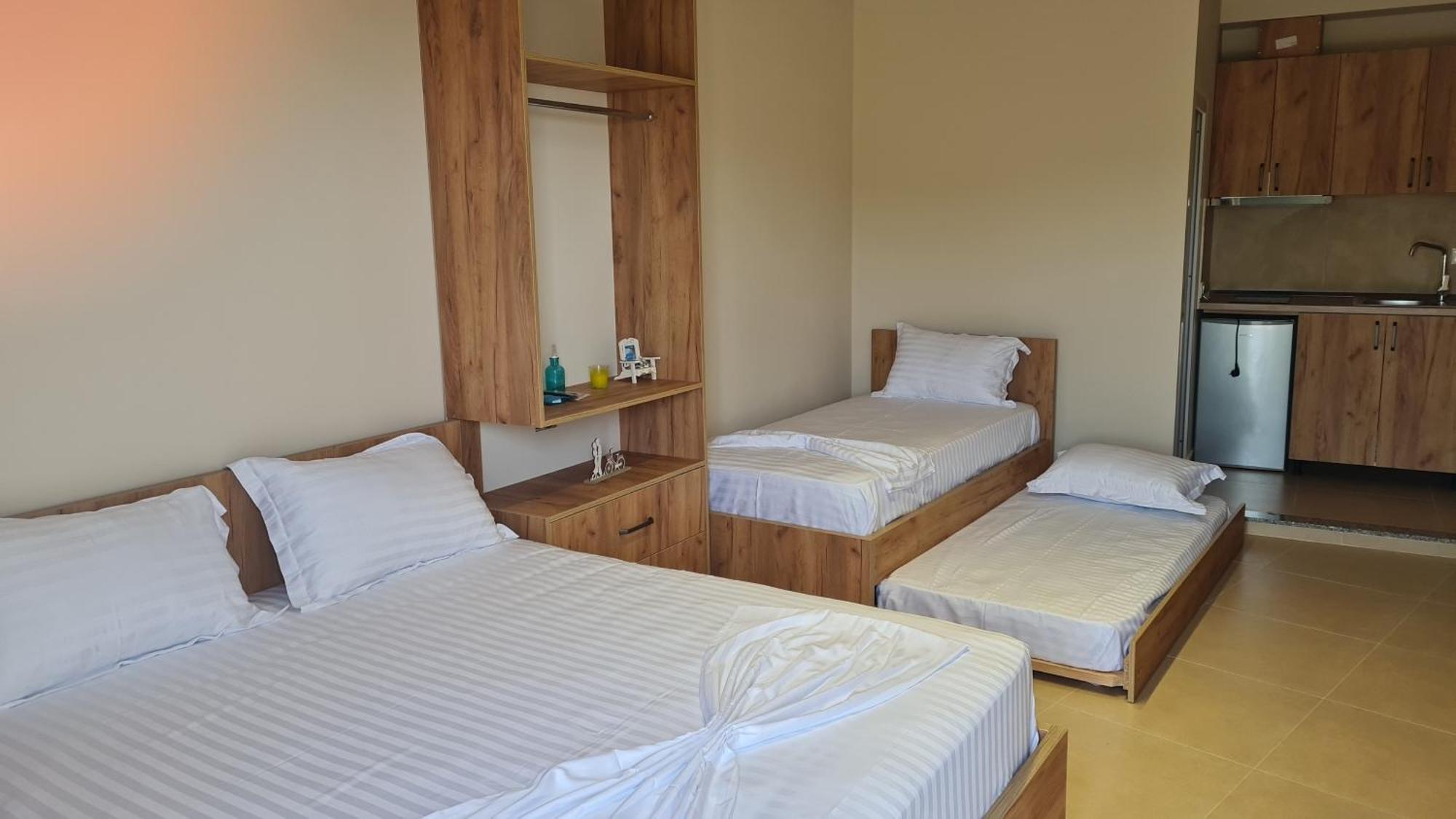 Sol Apartments Gjiri Lalzit Durrës 외부 사진