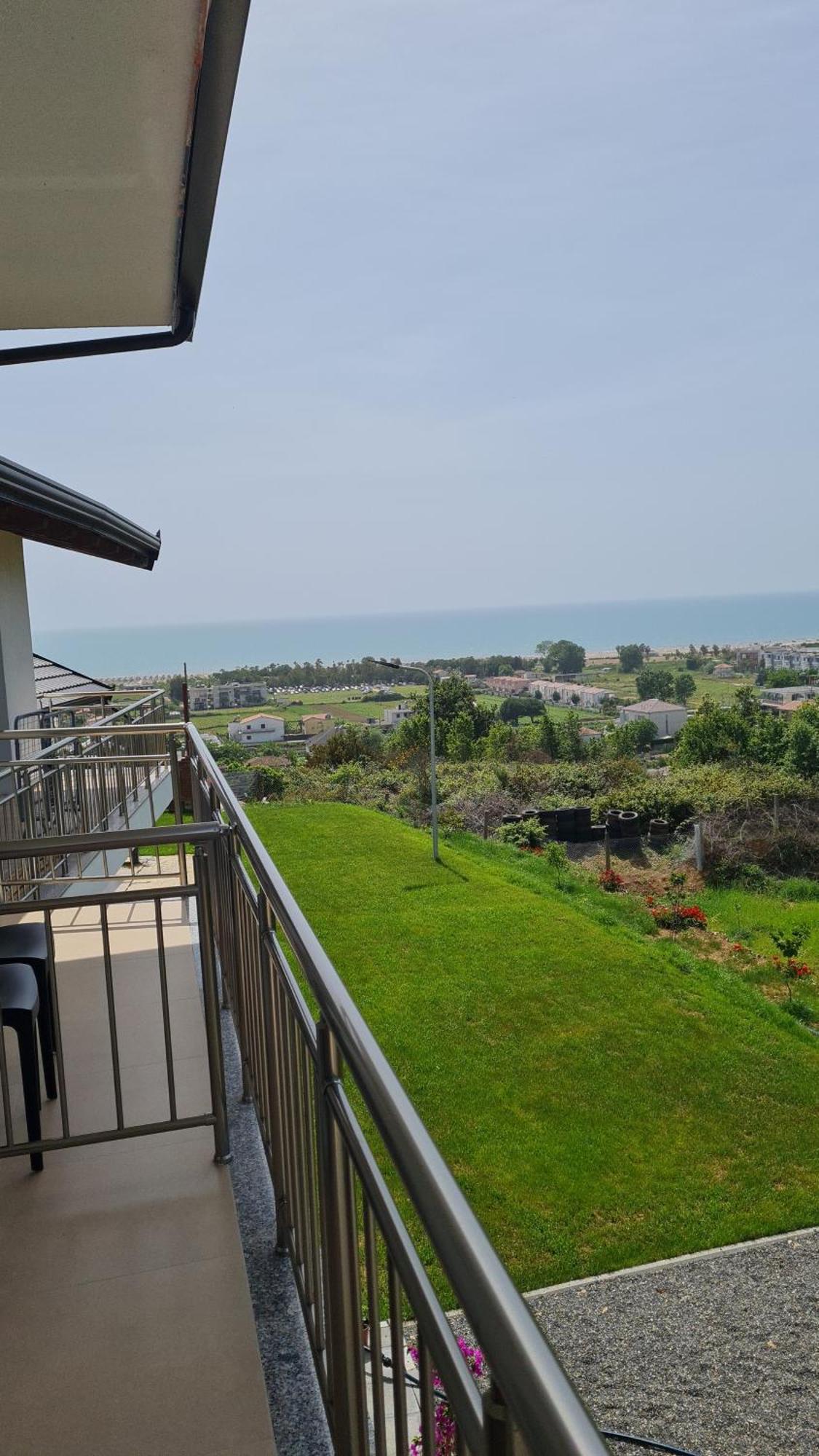 Sol Apartments Gjiri Lalzit Durrës 외부 사진