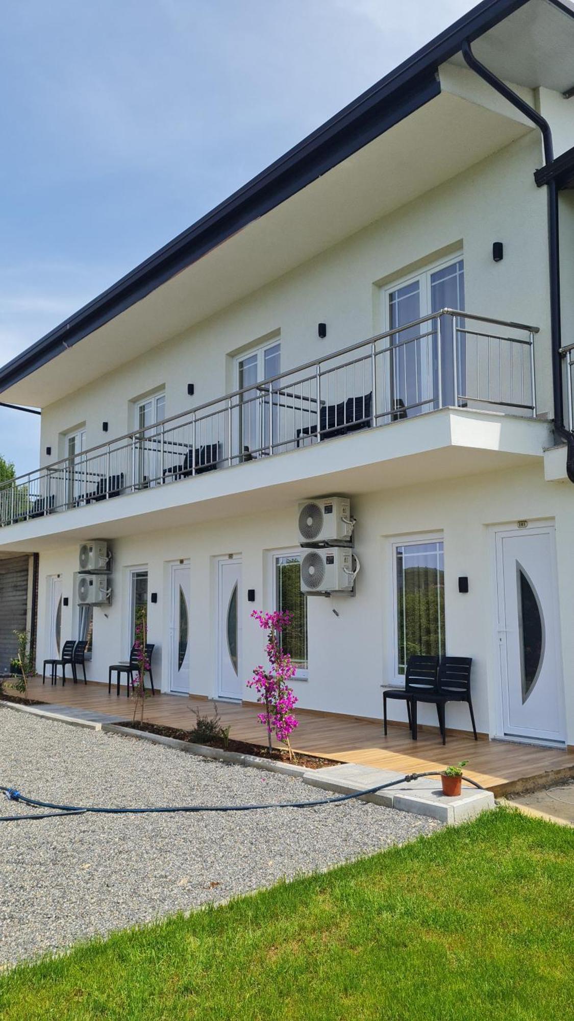 Sol Apartments Gjiri Lalzit Durrës 외부 사진