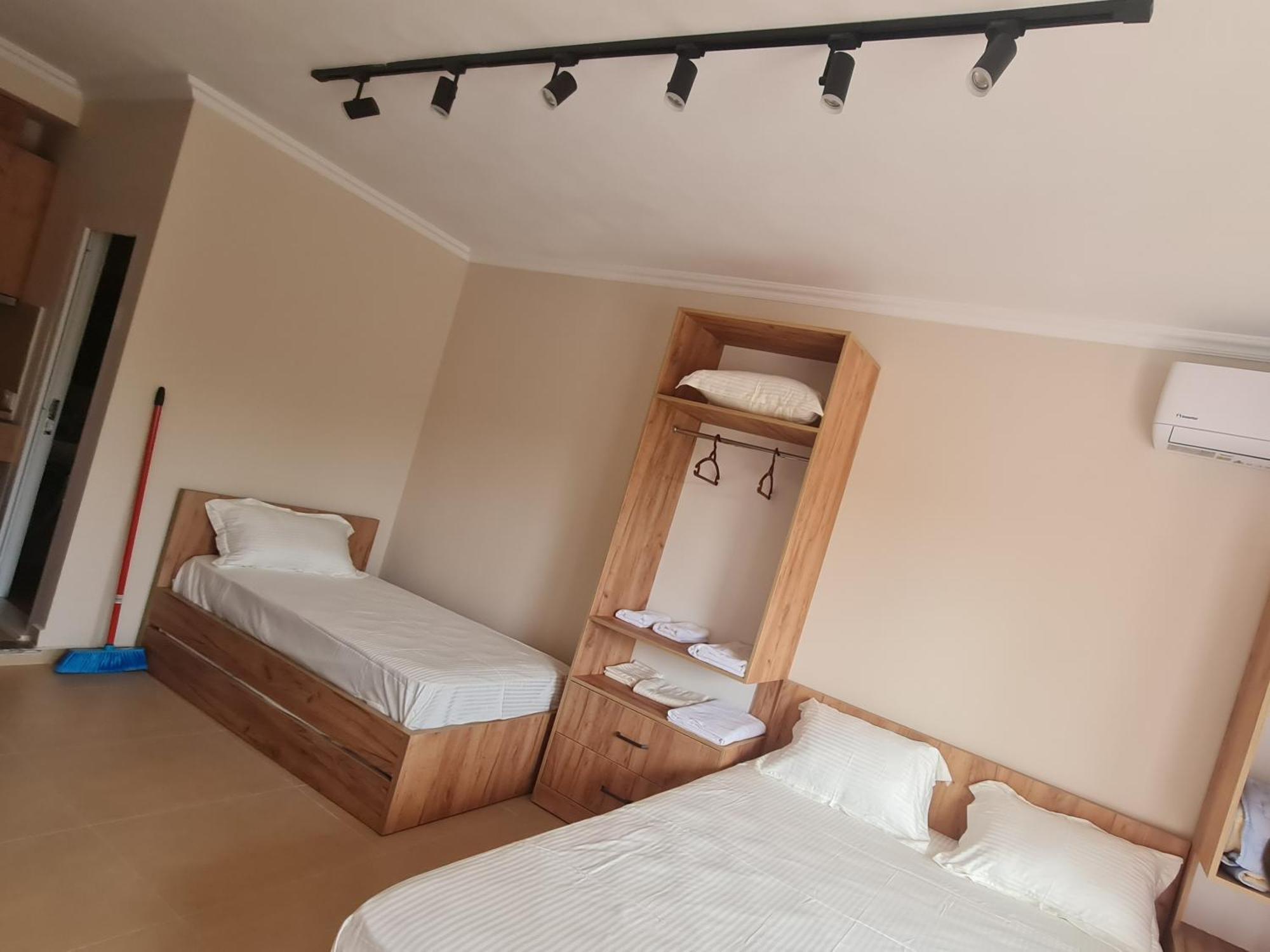 Sol Apartments Gjiri Lalzit Durrës 외부 사진